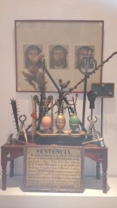 Exposición temporal “Pasos de la Reflexión” @ Plaza de Santo Domingo quito